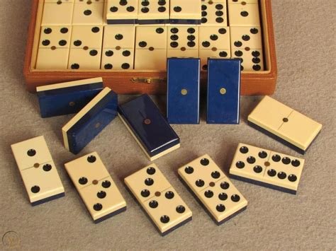 Vintage Domino Set for sale 